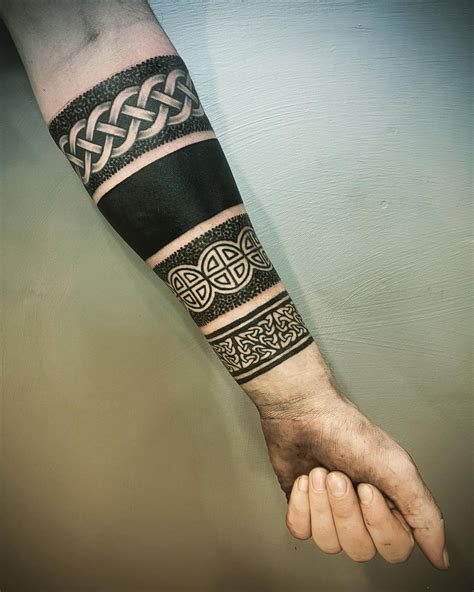 hand band tattoo|traditional band tattoo.